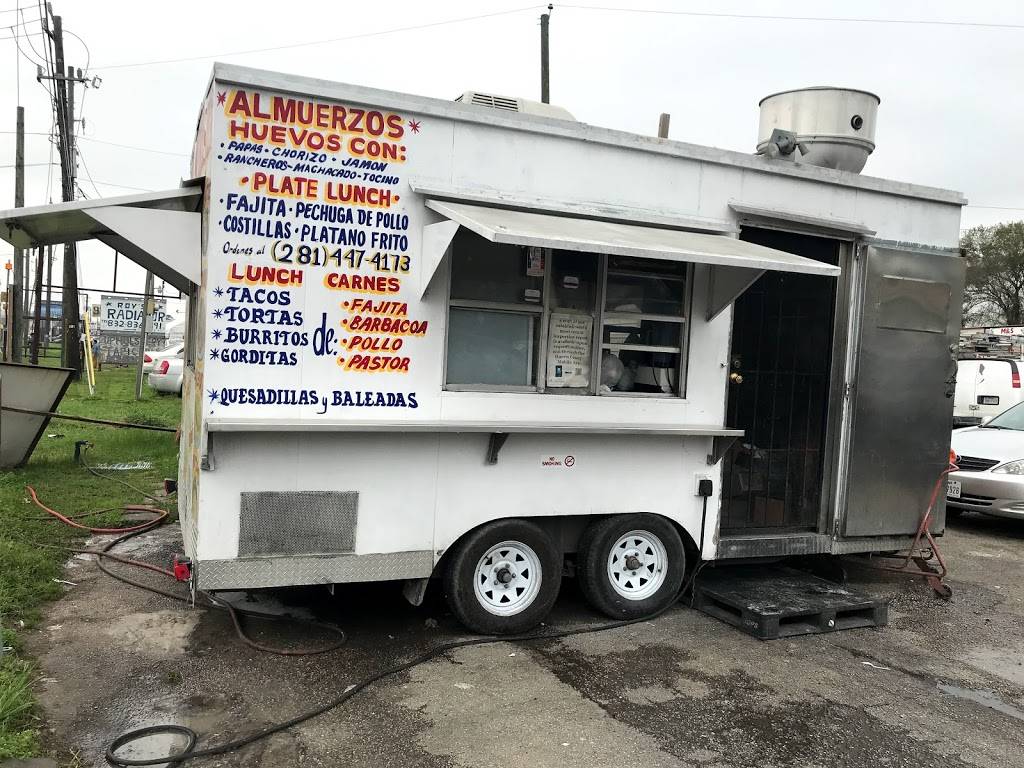 La sabrosita food truck | restaurant | 9200 Airline Dr, Houston, TX 77037, USA | 2814474173 OR +1 281-447-4173