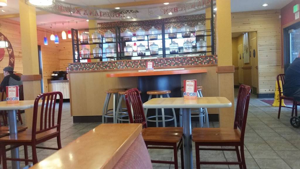 Popeyes Louisiana Kitchen | restaurant | 847 E Cypress Ave, Redding, CA 96002, USA | 5302218333 OR +1 530-221-8333