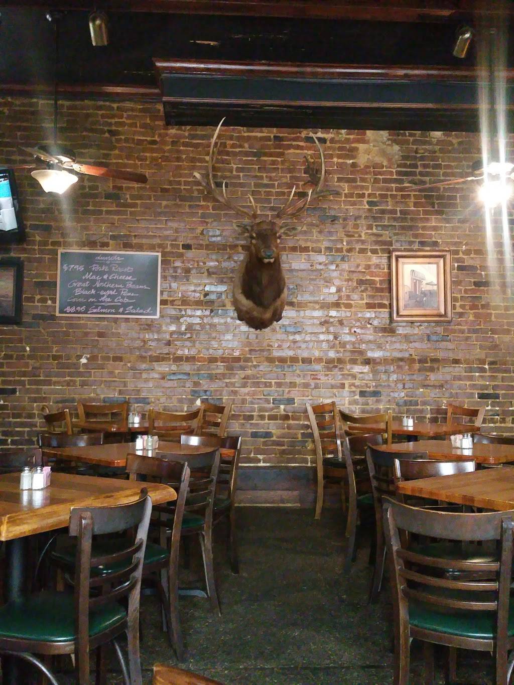 The Stables Downtown Grill | restaurant | 206 N Spring St, Tupelo, MS 38804, USA | 6628401100 OR +1 662-840-1100