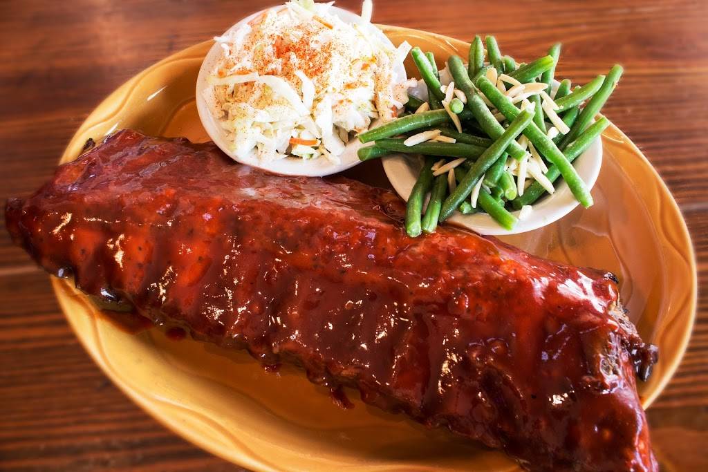 Bullwinkles Top Hat Bistro | restaurant | 19 N Main St, Miamisburg, OH 45342, USA | 9378597677 OR +1 937-859-7677