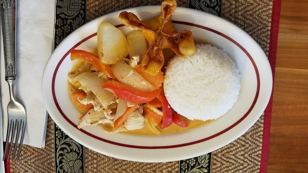 Tasty Thai | restaurant | 182 State Rd, Kittery, ME 03904, USA | 2074399988 OR +1 207-439-9988