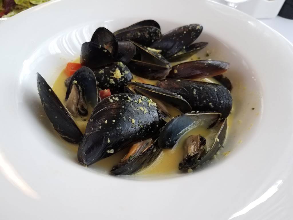 Cafe Grace | cafe | 11200 W Burleigh St, Wauwatosa, WI 53222, USA | 4148376310 OR +1 414-837-6310