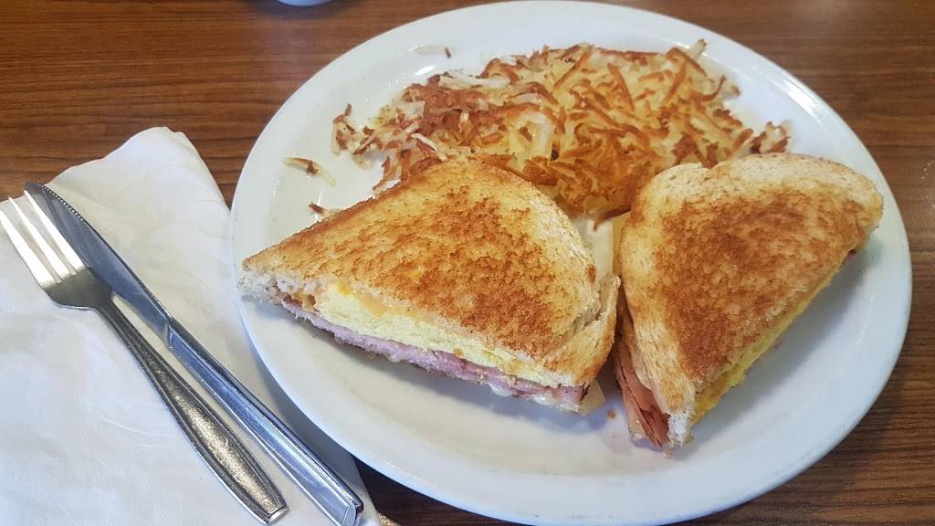 McDonalds | cafe | 100 E Foothill Blvd, Upland, CA 91786, USA | 9099850506 OR +1 909-985-0506