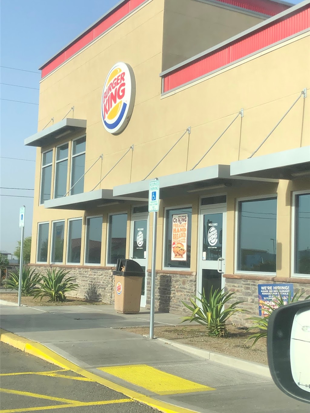 Burger King | restaurant | 581 E 16th St, Yuma, AZ 85365, USA | 9283665882 OR +1 928-366-5882