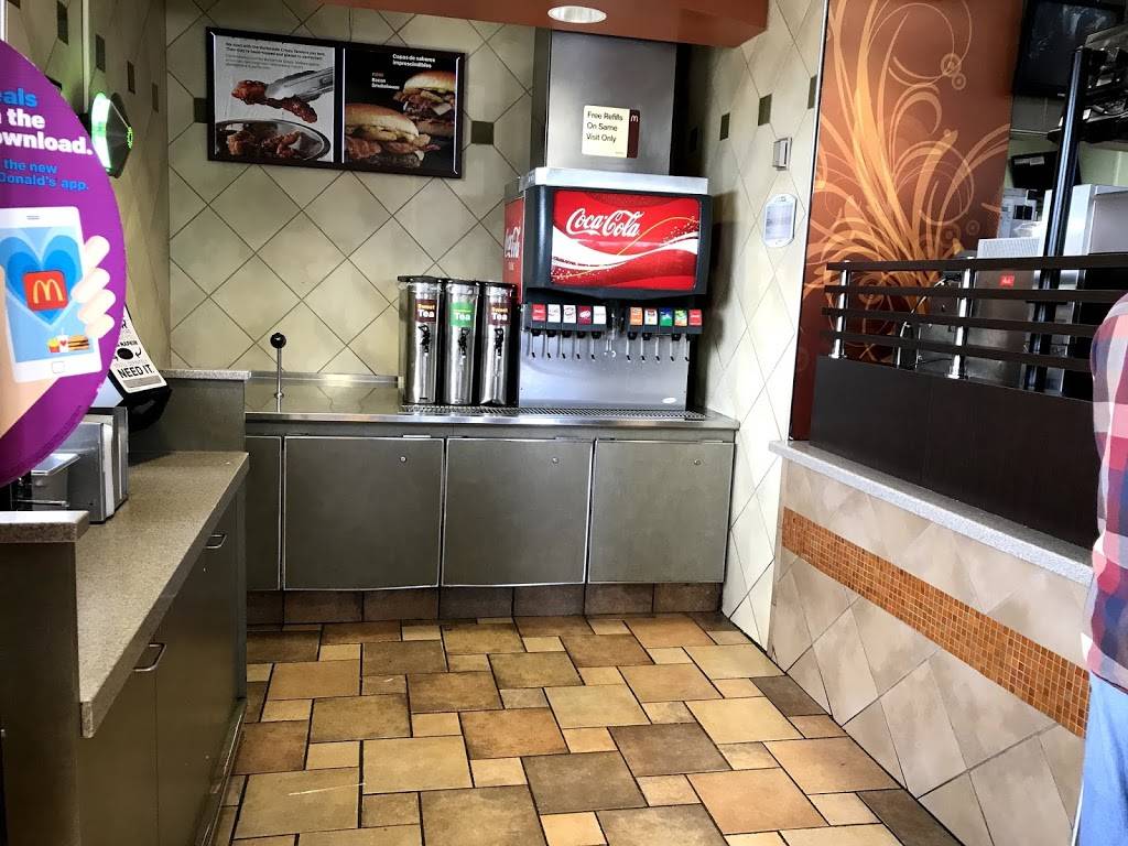 McDonalds | cafe | 1206 Courthouse Rd, Petersburg, VA 23803, USA | 8048618048 OR +1 804-861-8048
