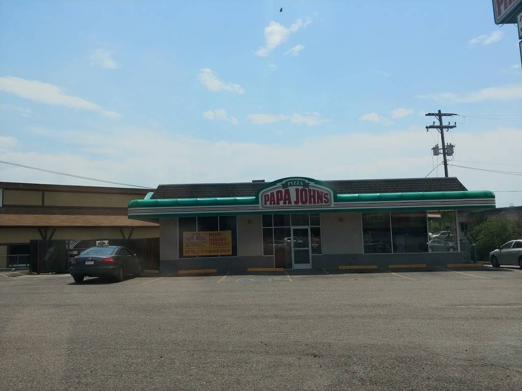 Papa Johns Pizza | restaurant | 6400 Leetsdale Dr, Denver, CO 80224, USA | 3033996262 OR +1 303-399-6262