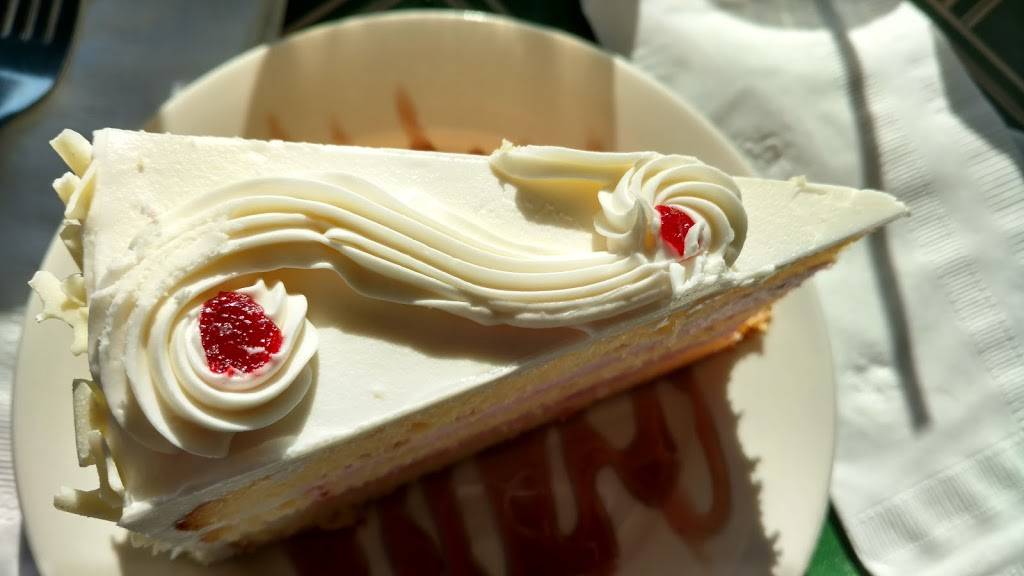 Pauls Pasta Shop | restaurant | 223 Thames St, Groton, CT 06340, USA | 8604455276 OR +1 860-445-5276