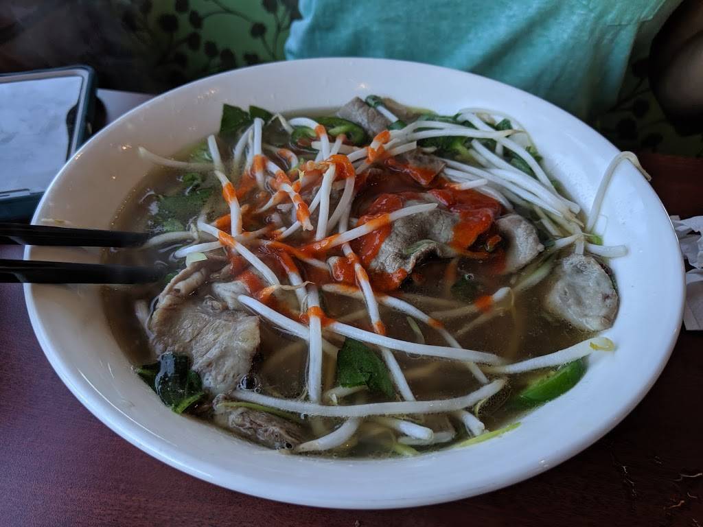 PhoTastic | restaurant | 1069 E Capitol Expy, San Jose, CA 95121, USA | 4086846969 OR +1 408-684-6969