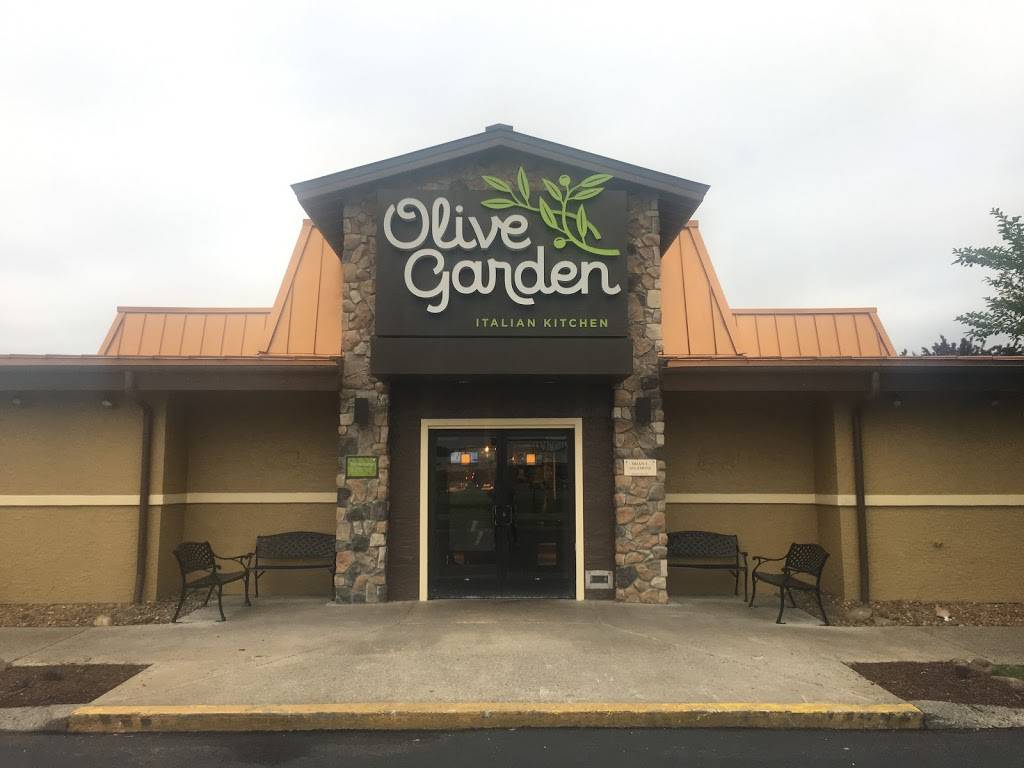 Olive Garden Italian Restaurant | meal takeaway | 1711 Gallatin Rd N, Madison, TN 37115, USA | 6158680790 OR +1 615-868-0790