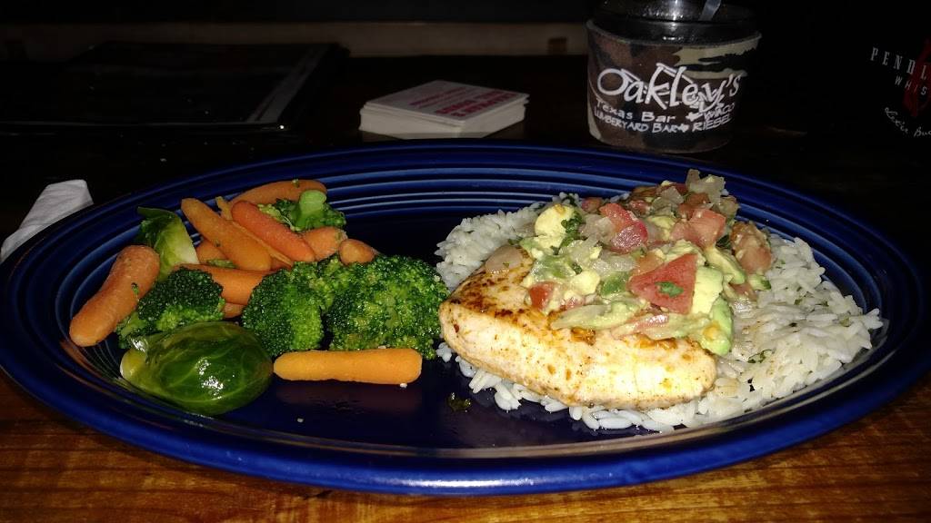 Oakleys Texas Bar and Grill | restaurant | 816 N Valley Mills Dr, Waco, TX 76710, USA | 2547767372 OR +1 254-776-7372