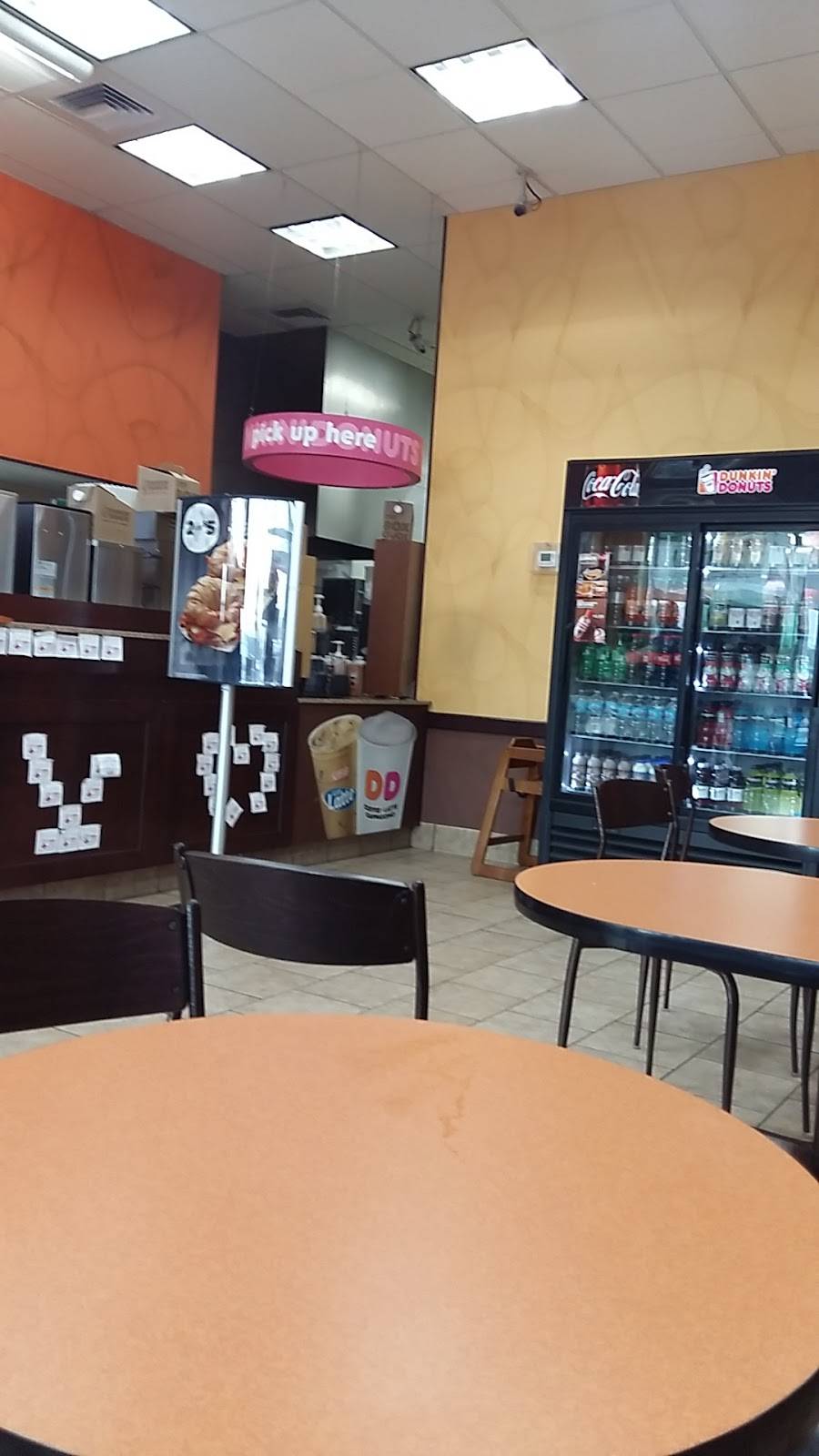 Dunkin Donuts | cafe | 440 25th Ave, Bellwood, IL 60104, USA | 7084939077 OR +1 708-493-9077