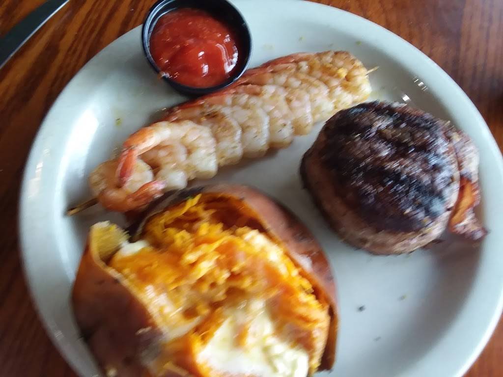 Mallards Restaurant | restaurant | 19720 E Main St, Huntingdon, TN 38344, USA | 7319860400 OR +1 731-986-0400