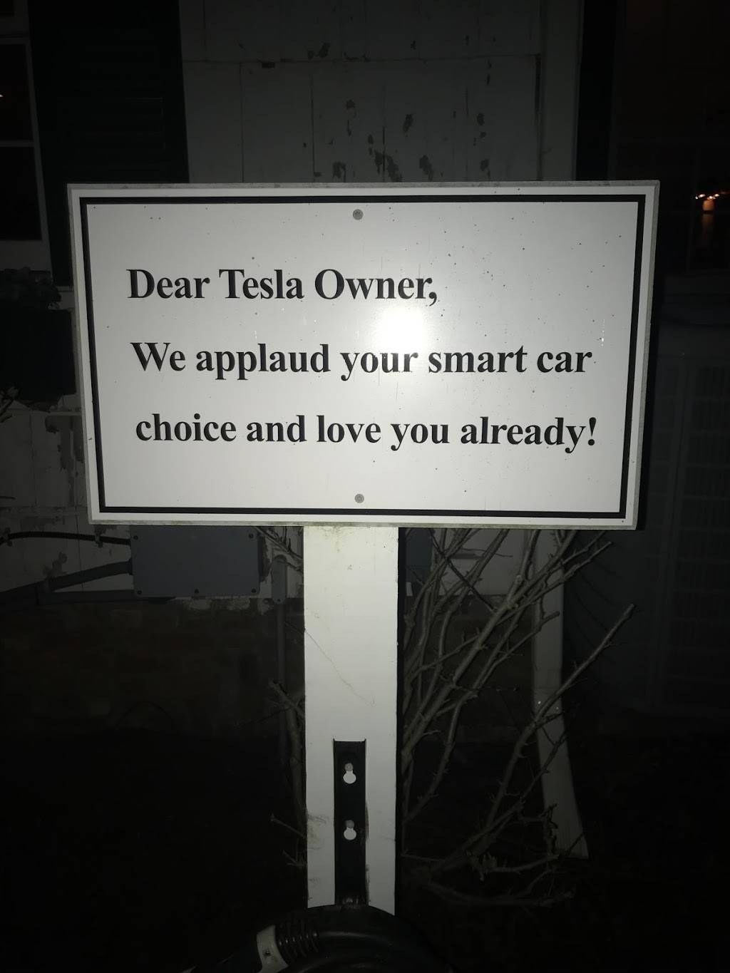 The Maidstone | restaurant | 207 Main St, East Hampton, NY 11937, USA | 6313245006 OR +1 631-324-5006