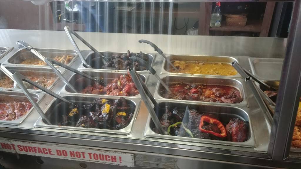 Smokey Island Grille | restaurant | 436 Sutter Ave, Brooklyn, NY 11212, USA | 7186760955 OR +1 718-676-0955