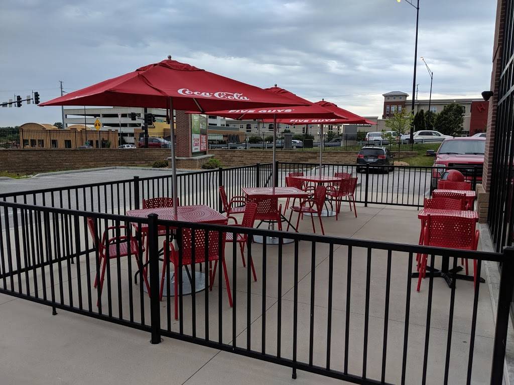 Five Guys | restaurant | 1778 S Hanley Rd, St. Louis, MO 63144, USA | 3142820202 OR +1 314-282-0202