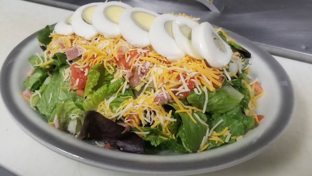 The Shopiere Tap | restaurant | 5227 E County Rd J, Clinton, WI 53525, USA | 6083629643 OR +1 608-362-9643