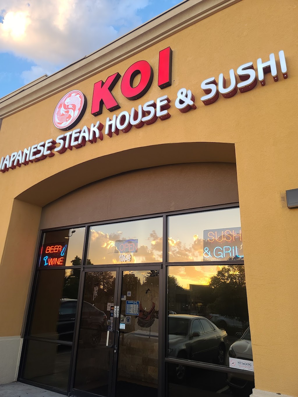 Koi Japansese Steakhouse & Sushi | restaurant | 10649 State St, Sandy, UT 84070, USA | 8015236022 OR +1 801-523-6022