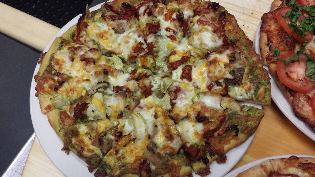 Ernestos Italian Restaurant | meal takeaway | 8544 SW Apple Way, Portland, OR 97225, USA | 5032920119 OR +1 503-292-0119