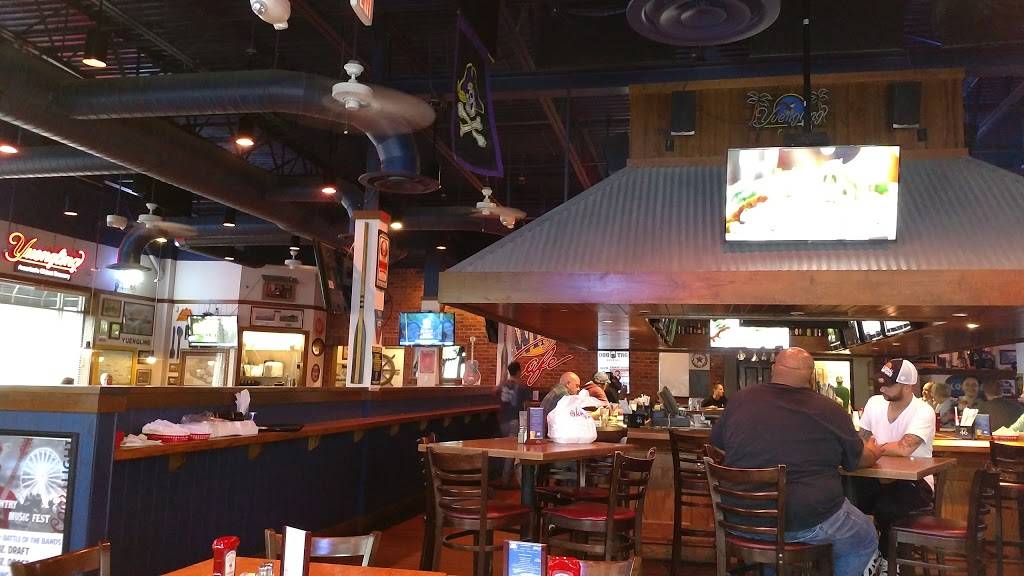 Wild Wing Cafe | cafe | 7900 Brier Creek Pkwy, Raleigh, NC 27617, USA | 9199572000 OR +1 919-957-2000