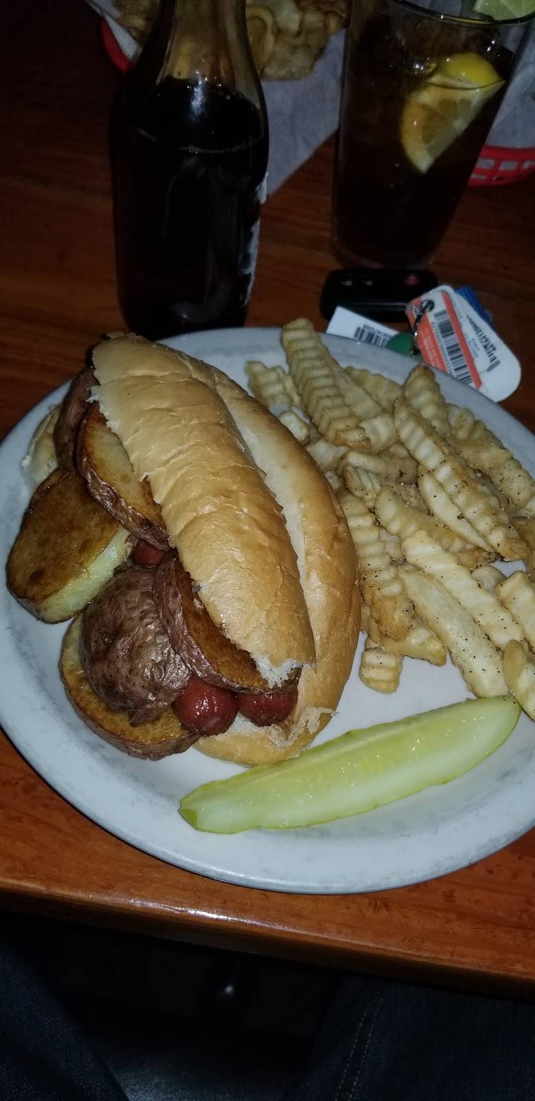 Hemingways | restaurant | 7467 St Andrews Rd, Irmo, SC 29063, USA | 8037496020 OR +1 803-749-6020