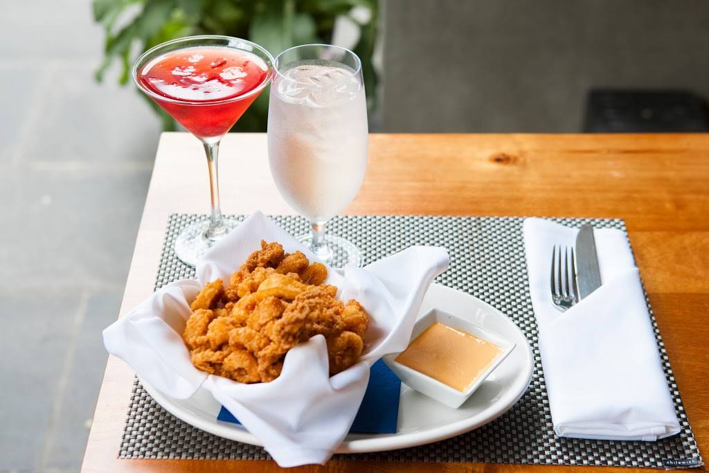 The Jhouse Restaurant | restaurant | 1114 E Putnam Ave, Riverside, CT 06878, USA | 2036986999 OR +1 203-698-6999