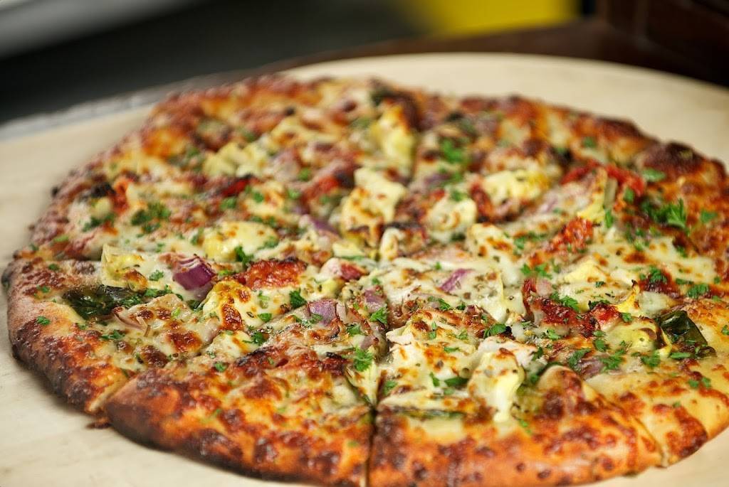 Mac’s Pizza Pub | restaurant | 6309 Wooster Pike, Cincinnati, OH 45227, USA | 5132716227 OR +1 513-271-6227