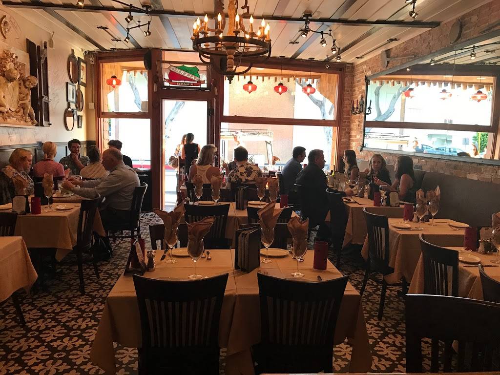 Salernos Ristorante | restaurant | 220 N Beach St, Laguna Beach, CA 92651, USA | 9494972600 OR +1 949-497-2600