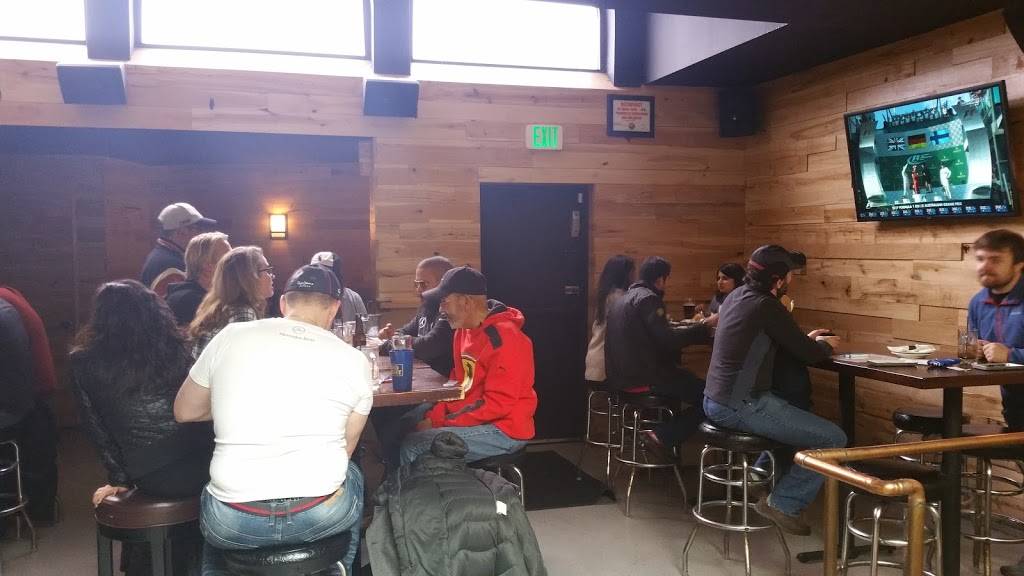 Racine Plumbing Bar & Grill | restaurant | 2642 N Lincoln Ave, Chicago, IL 60614, USA | 7738572261 OR +1 773-857-2261