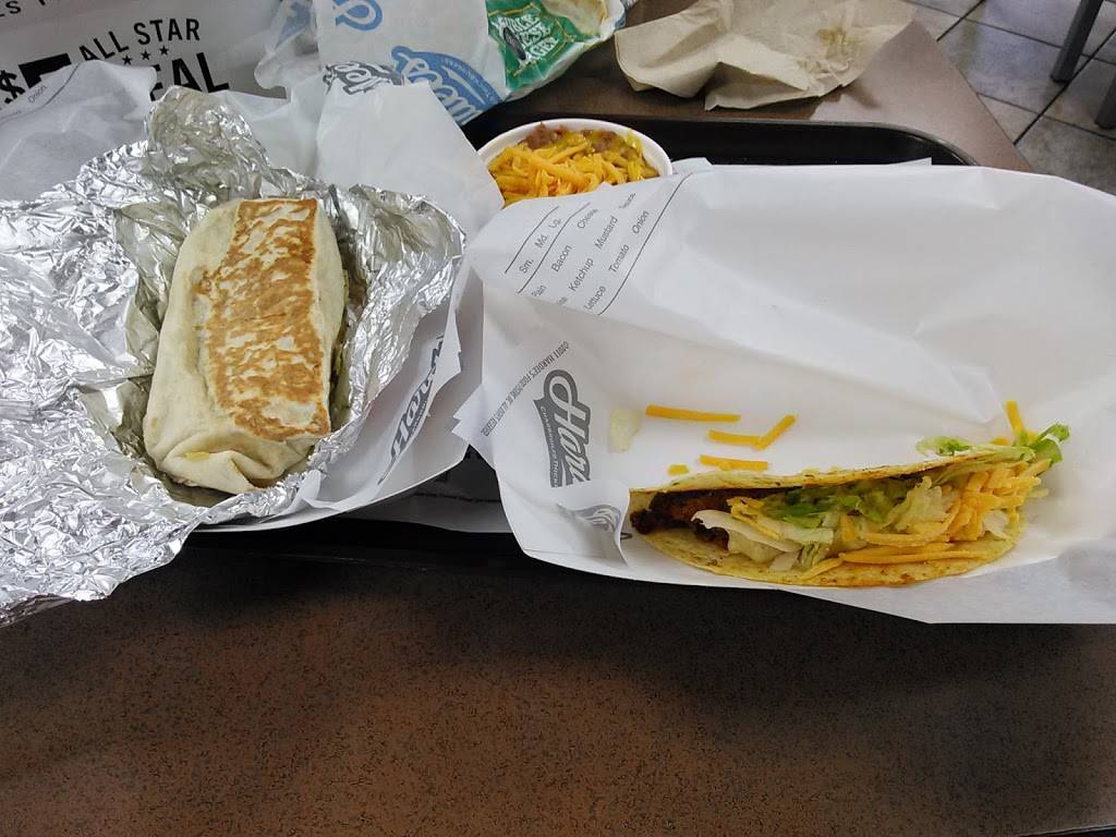 Hardees | restaurant | 4116 W Hillsborough Ave, Tampa, FL 33614, USA | 8138701290 OR +1 813-870-1290