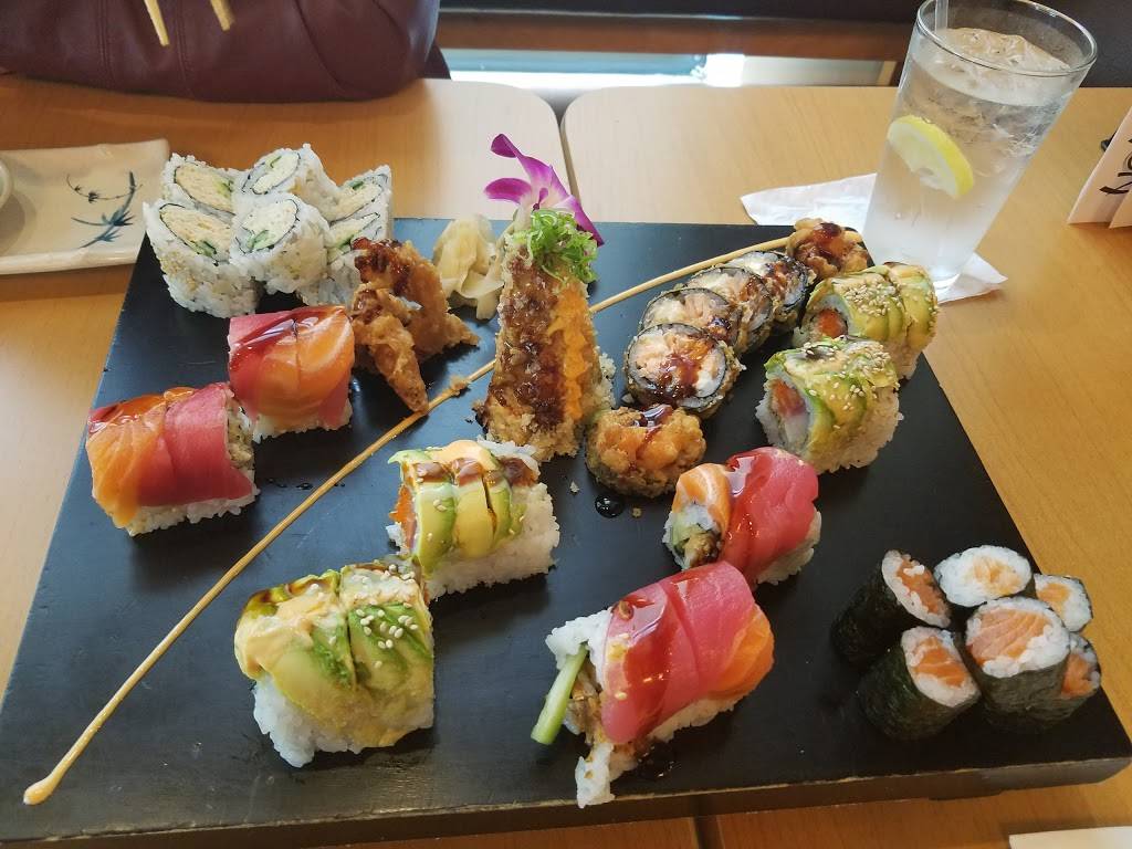 Noku Sushi, Hibachi and Ramen | restaurant | 1607 Village Market Boulevard Southeast, Leesburg, VA 20175, USA | 5713335223 OR +1 571-333-5223