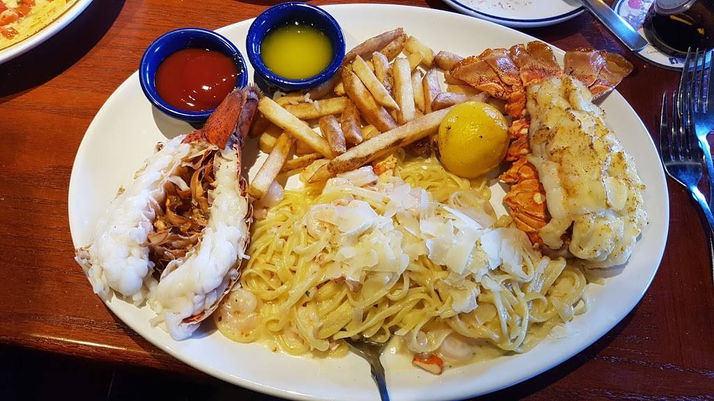Red Lobster | restaurant | 1036 IL-59, Aurora, IL 60504, USA | 6308985782 OR +1 630-898-5782