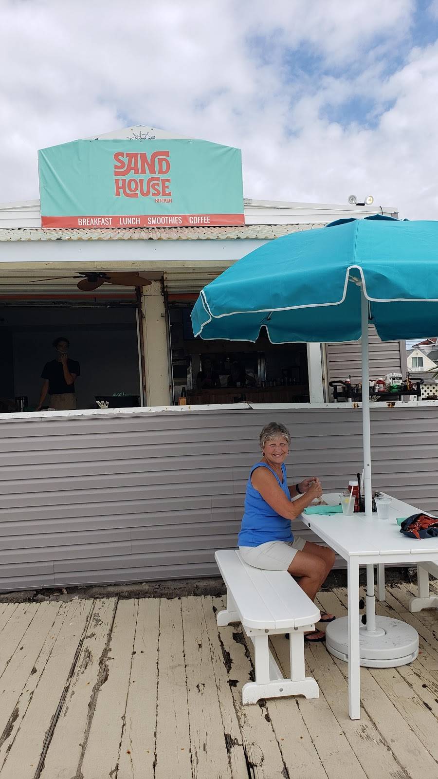 Sand House Kitchen | restaurant | 9 Beach Rd, Ocean City, NJ 08226, USA | 6099389070 OR +1 609-938-9070