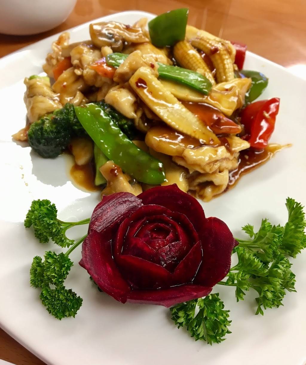 Long Xing | restaurant | 428 Hwy 1 W, Iowa City, IA 52246, USA | 3195691830 OR +1 319-569-1830