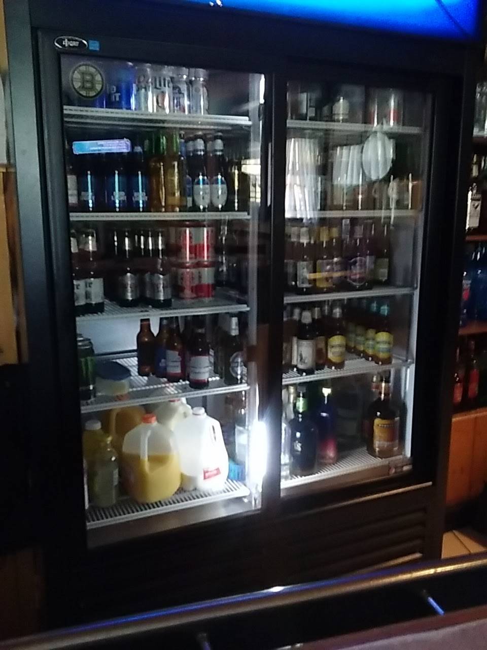 Little Joes Bar & Grill | restaurant | 740 Sabattus St, Lewiston, ME 04240, USA | 2077838361 OR +1 207-783-8361