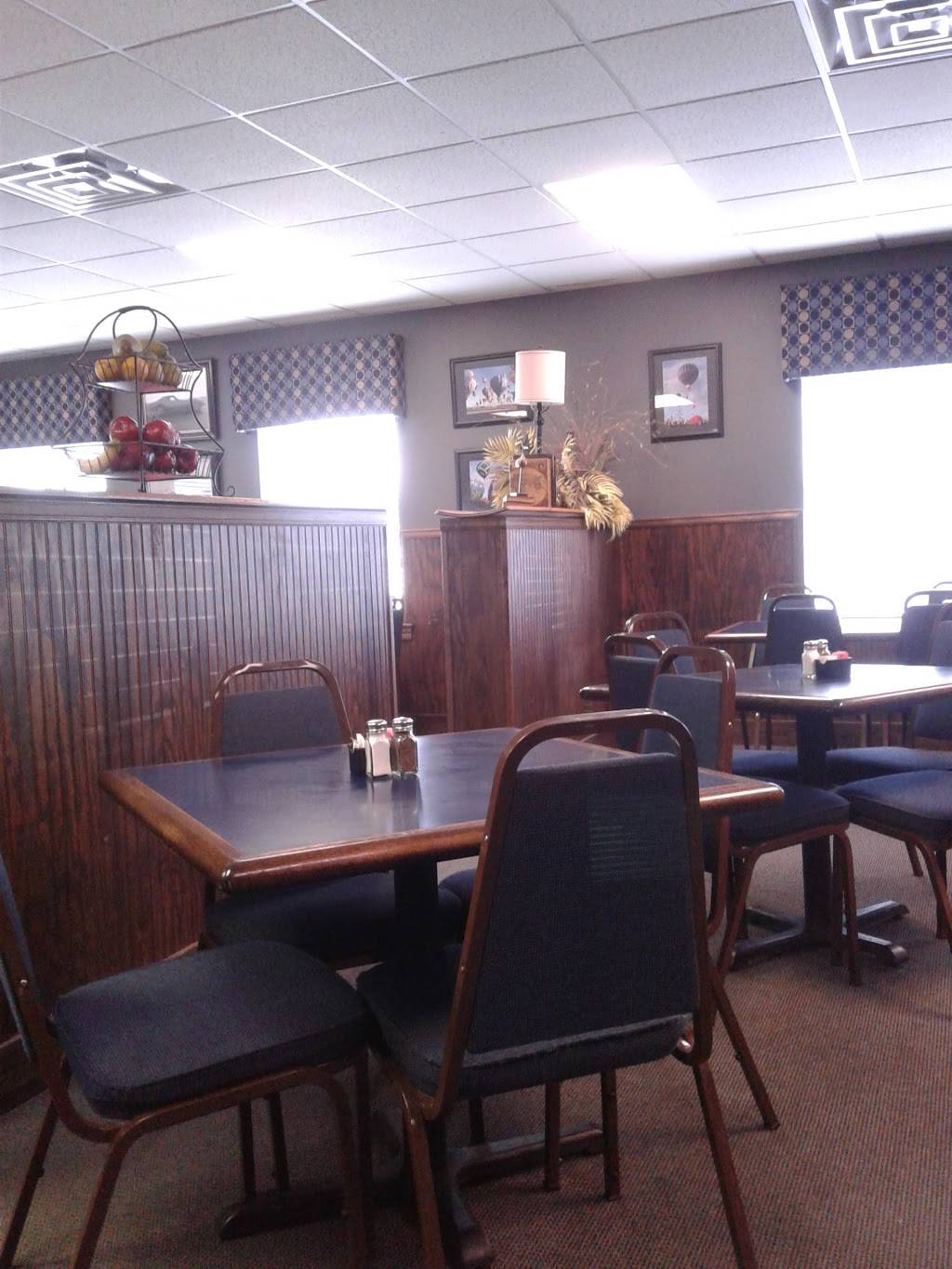 Poseys Restaurant | restaurant | 12909 US-231, Hazel Green, AL 35750, USA | 2568287950 OR +1 256-828-7950