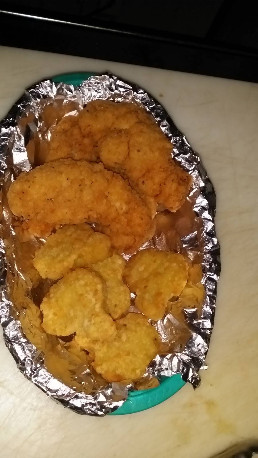 Corner Pocket Lounge | restaurant | 7304 St John St, Detroit, MI 48210, USA | 3135542460 OR +1 313-554-2460