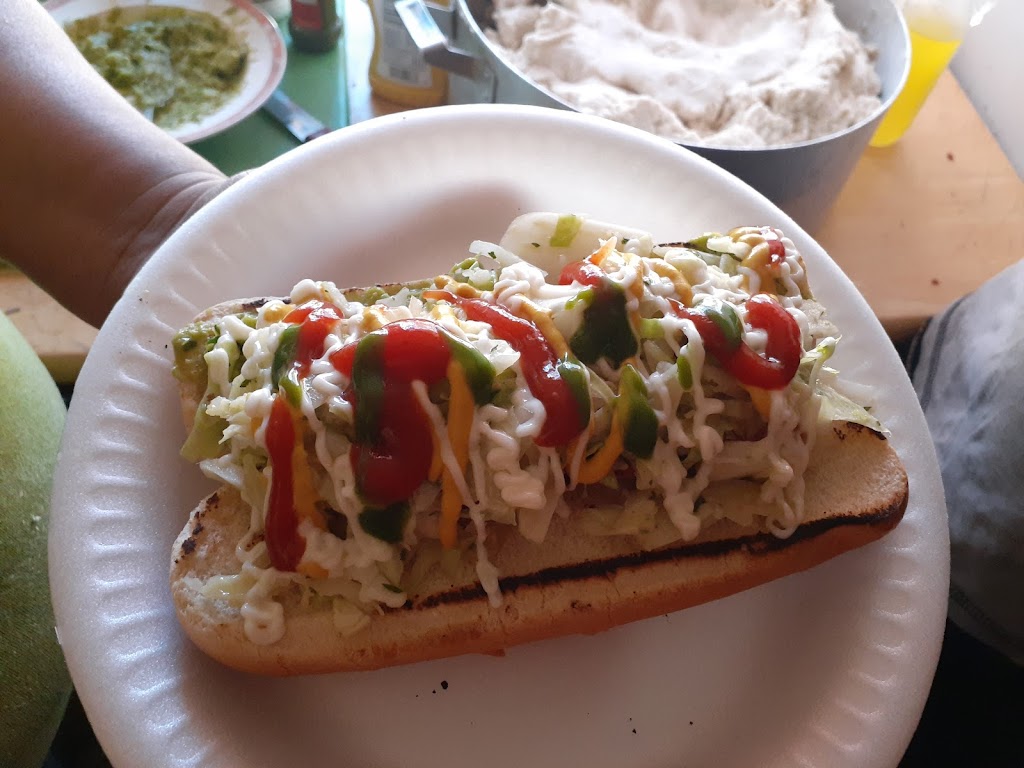 Taco las gemelas | restaurant | 7341Foothill Blvd, Foothill Blvd, Tujunga, CA 91042, USA | 8184411953 OR +1 818-441-1953