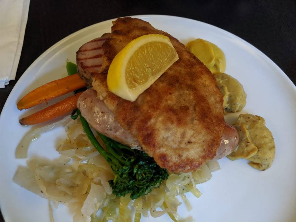 Room 797 | restaurant | 178 High St, Southampton, ON N0H 2L0, Canada | 2264350797 OR +1 226-435-0797