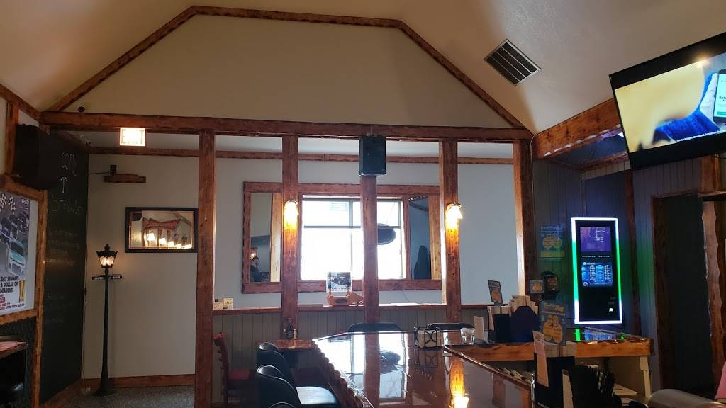 Sixth & Main | restaurant | 202 N Main St, Evart, MI 49631, USA | 2315151188 OR +1 231-515-1188