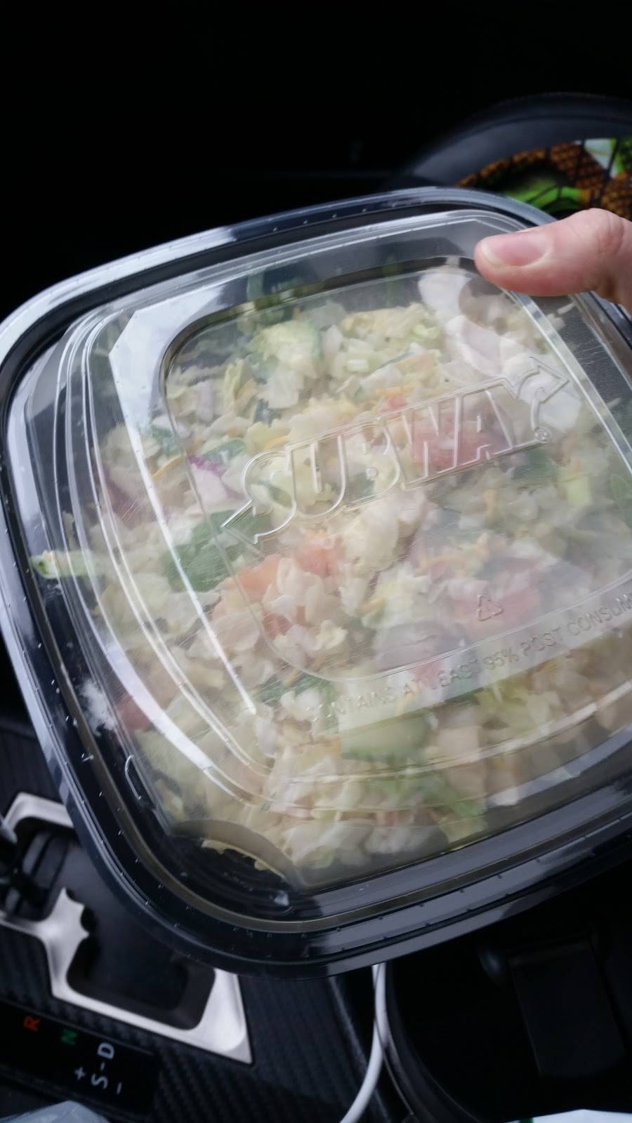 Subway | meal takeaway | Woodland Park Plaza, 100 Jamieson Pkwy Unit 5, Cambridge, ON N3C 4B3, Canada | 5196585033 OR +1 519-658-5033