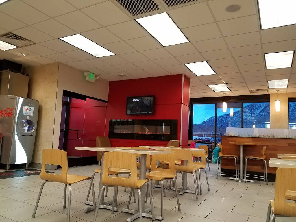 Wendys | restaurant | 997 N State St, Orem, UT 84057, USA | 8012214688 OR +1 801-221-4688