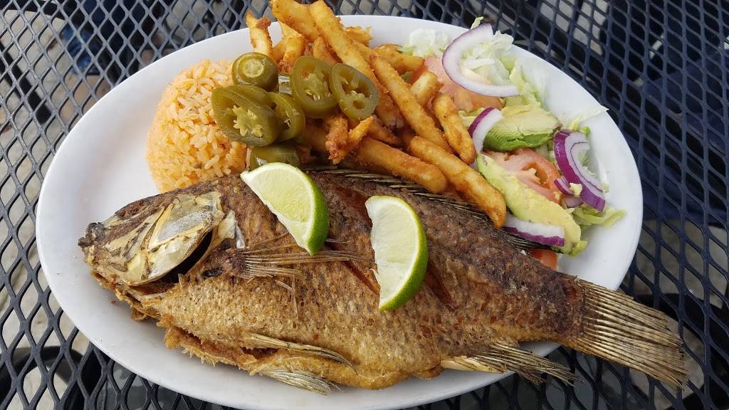 Ricos Mex Mex Grill | restaurant | 3770 Southside Dr, Acworth, GA 30101, USA | 7709179791 OR +1 770-917-9791