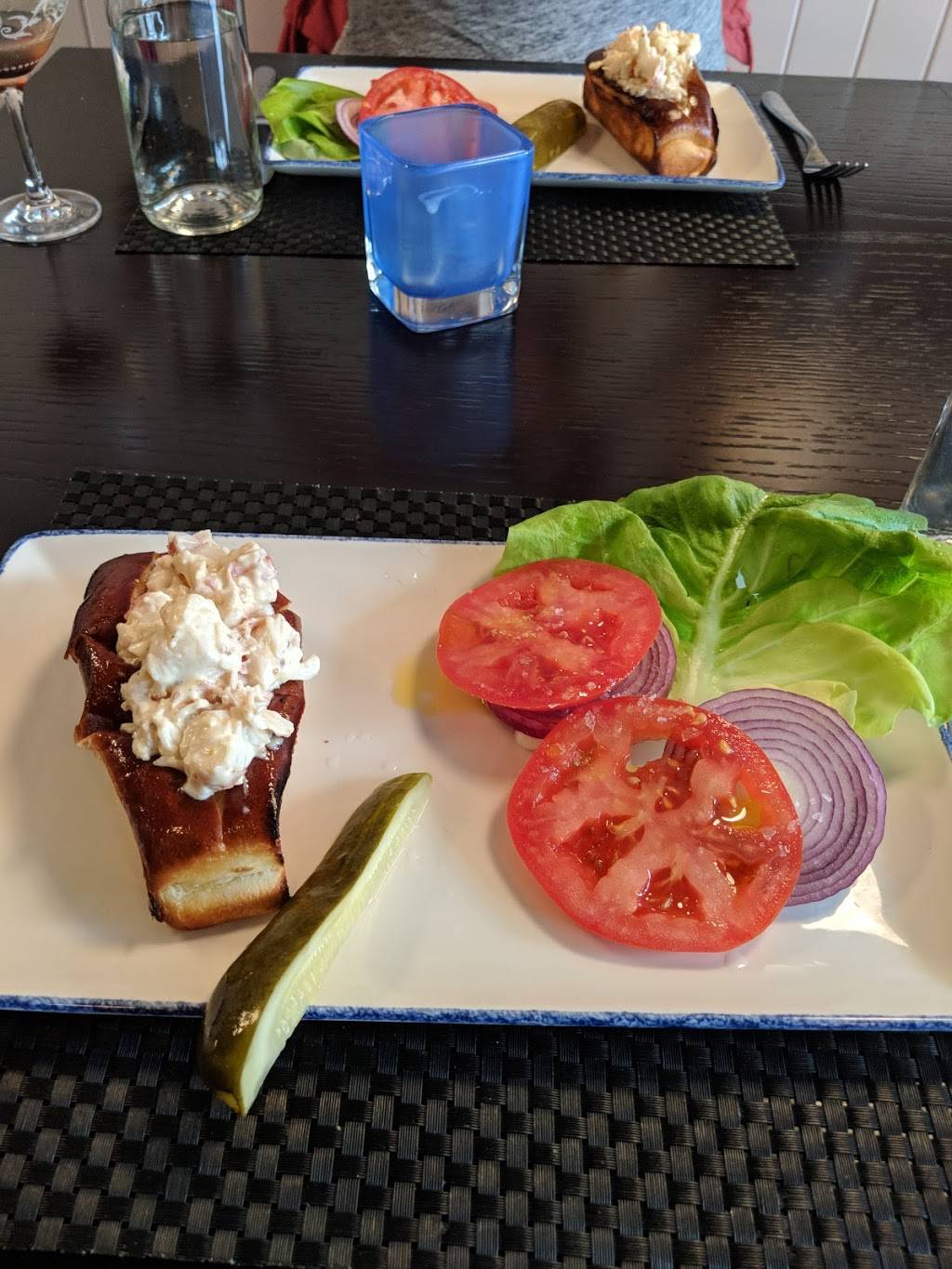 Victory Meat and Seafood | restaurant | 116 N York St, Elmhurst, IL 60126, USA | 6303595599 OR +1 630-359-5599