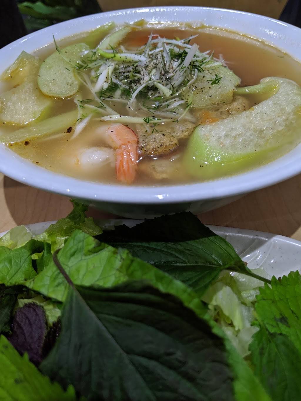 PHO YEN | restaurant | 2422 St Clair Ave W, Toronto, ON M6N 1L2, Canada | 4169016896 OR +1 416-901-6896