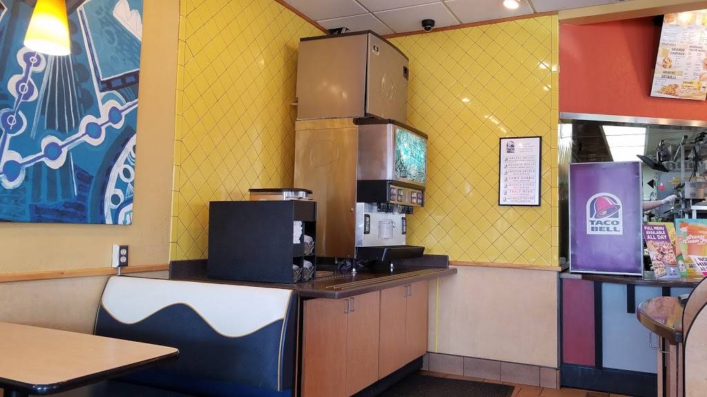Long John Silvers | restaurant | 1001 Independence Blvd, Bedford, VA 24523, USA | 5405861199 OR +1 540-586-1199