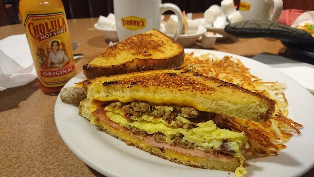 Dennys | restaurant | 9856 W Camelback Rd, Glendale, AZ 85305, USA | 6238771502 OR +1 623-877-1502