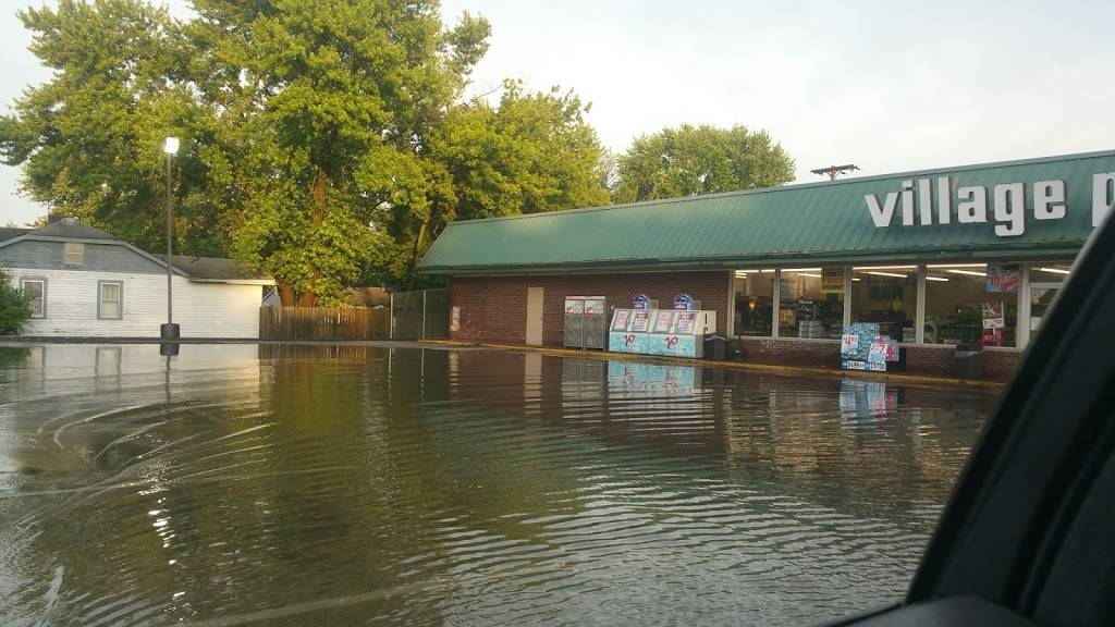 Village Pantry | restaurant | 1725 S Lynhurst Dr, Indianapolis, IN 46241, USA | 8003483430 OR +1 800-348-3430