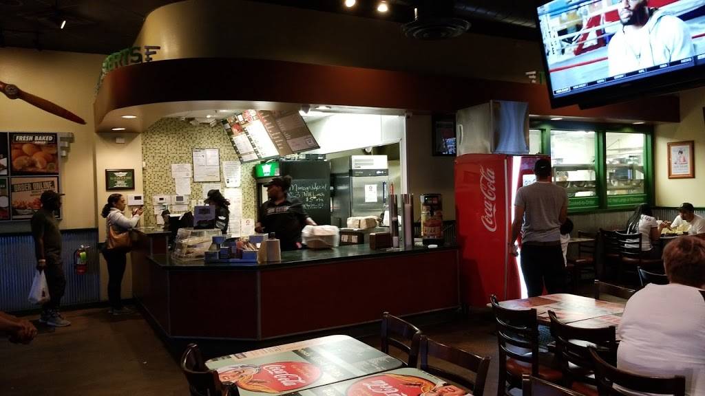 Wingstop | restaurant | 128 1st St E, Humble, TX 77338, USA | 2815489464 OR +1 281-548-9464