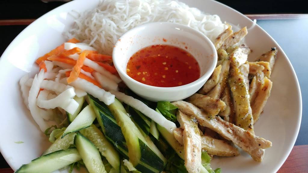 Pho Vy - Parker | restaurant | 18366 Lincoln Ave #109, Parker, CO 80134, USA | 3038407300 OR +1 303-840-7300