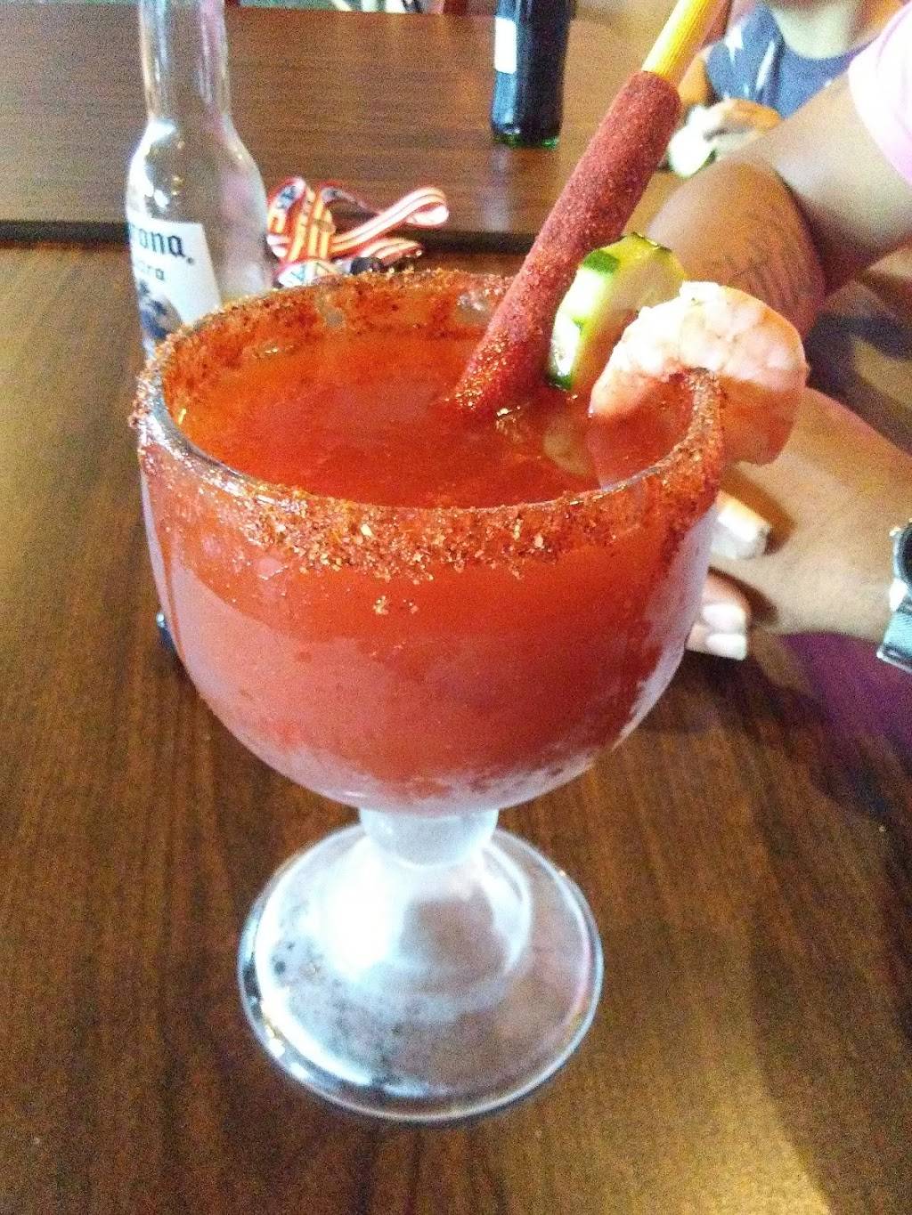 Mendozas Bar and Grill | restaurant | 551 E Moana Ln, Reno, NV 89502, USA | 7753846528 OR +1 775-384-6528